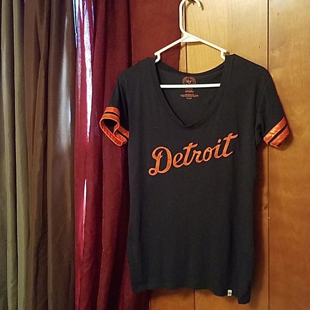 Detroit Tiger's Baseball team Women's Shirt 47
